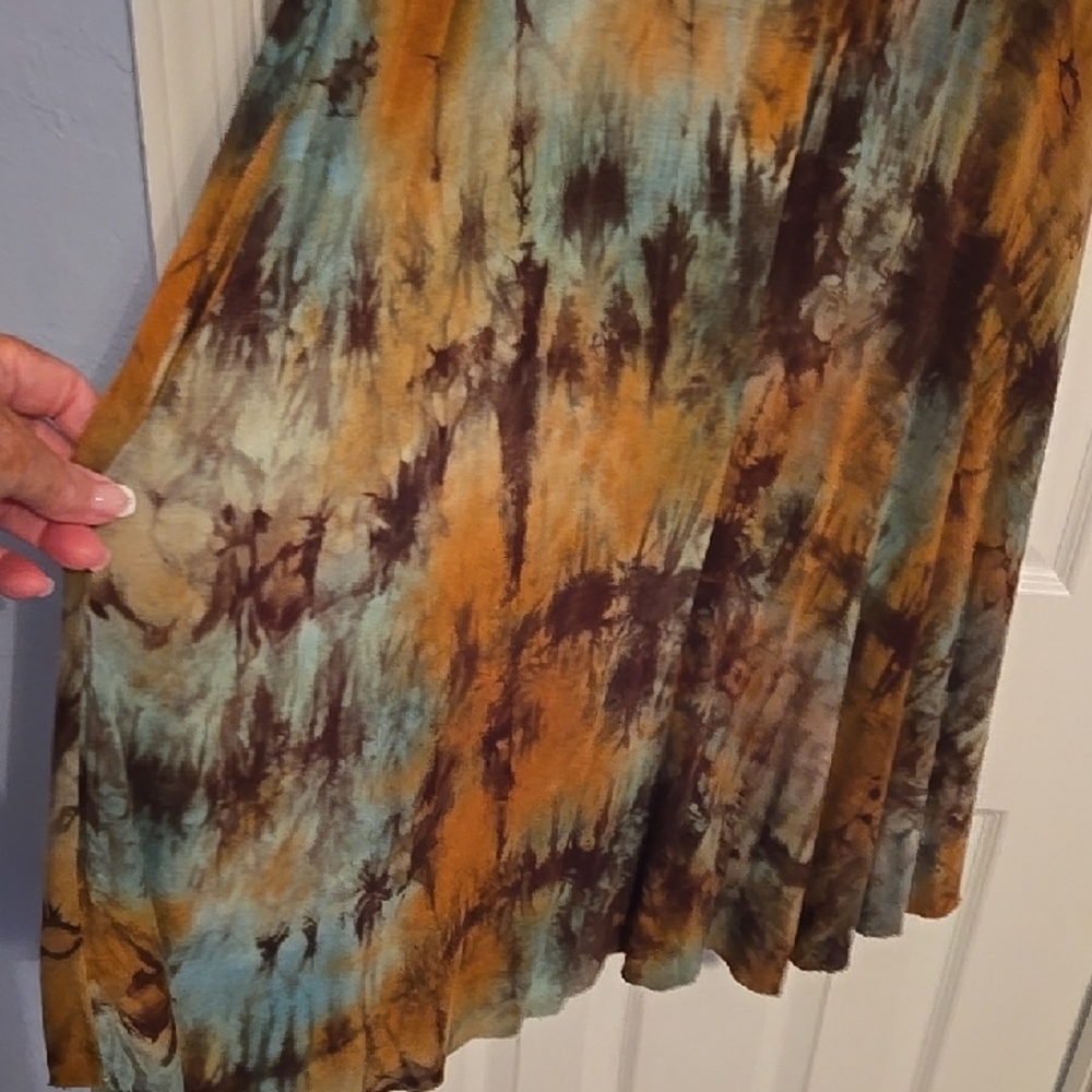 ODDY Beautiful Tie Dye Dress. - Picture 4 of 9